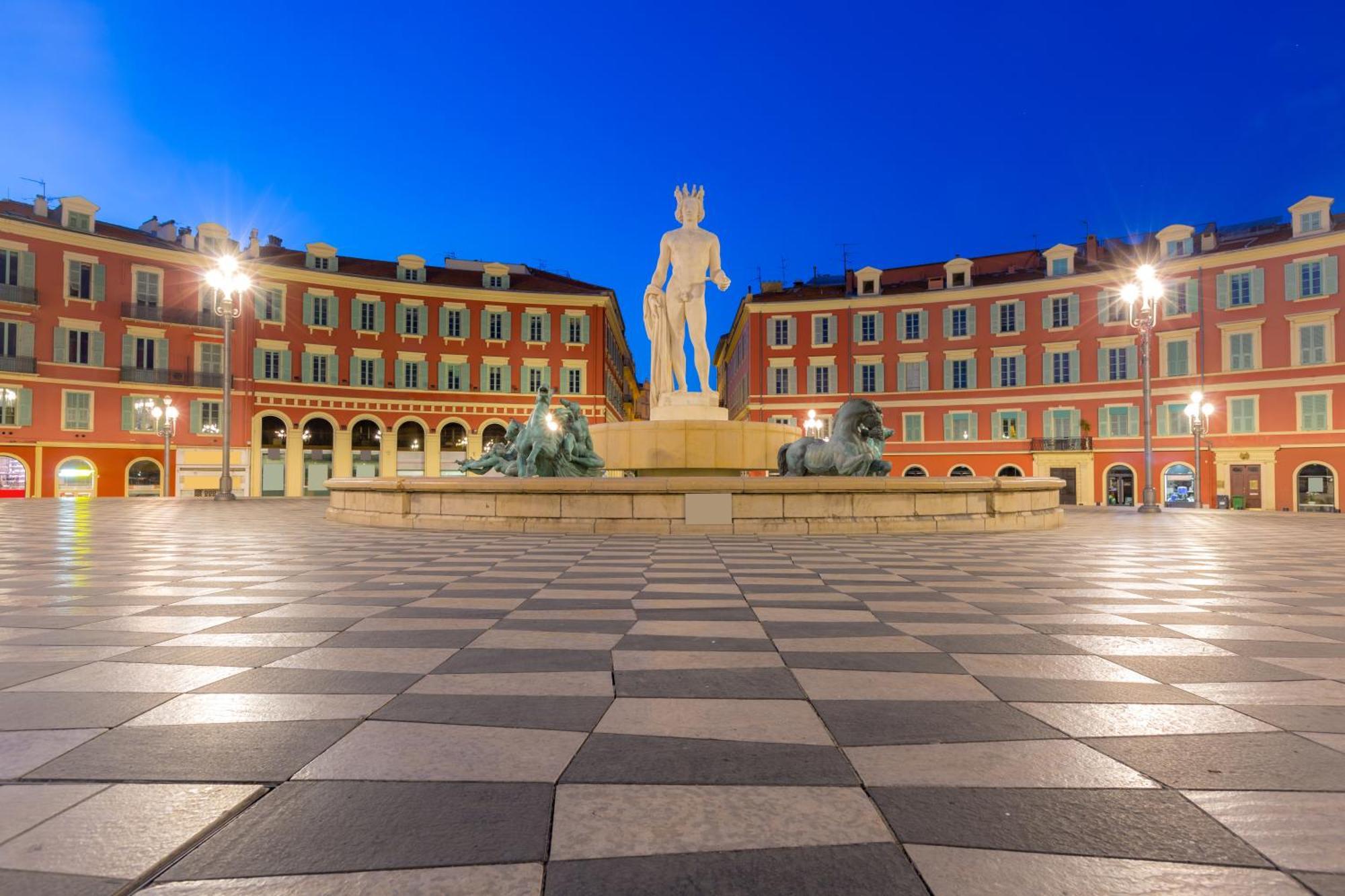 Le Loft Magnan - Ac- Pres Mer - Wifi - Parking - Confort Et Moderne - Supermarches Et Tram Proches Nice Luaran gambar